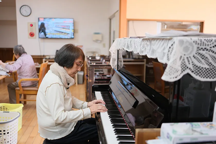 工作や編み物を楽しむ趣味部屋（創作ルーム）