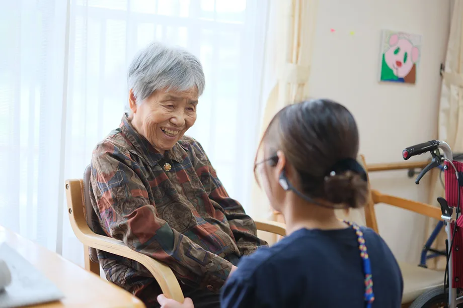 元気を取り戻し、笑顔で過ごすご様子